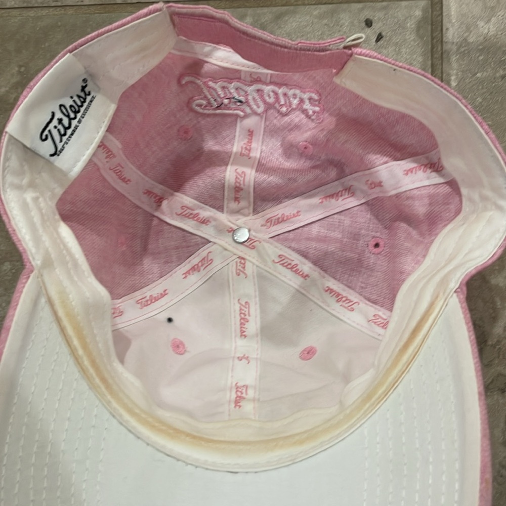 Titleist Cap Hat Women's Golf Pink Ribbon Pink Strapback - Picture 8 of 9